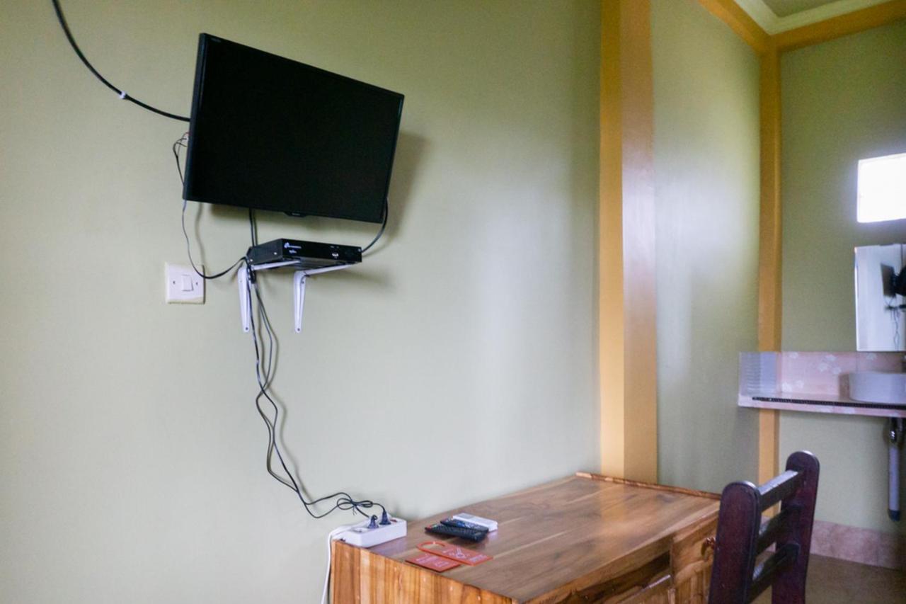 Hotel Reddoorz Near Senaru Rinjani Extérieur photo