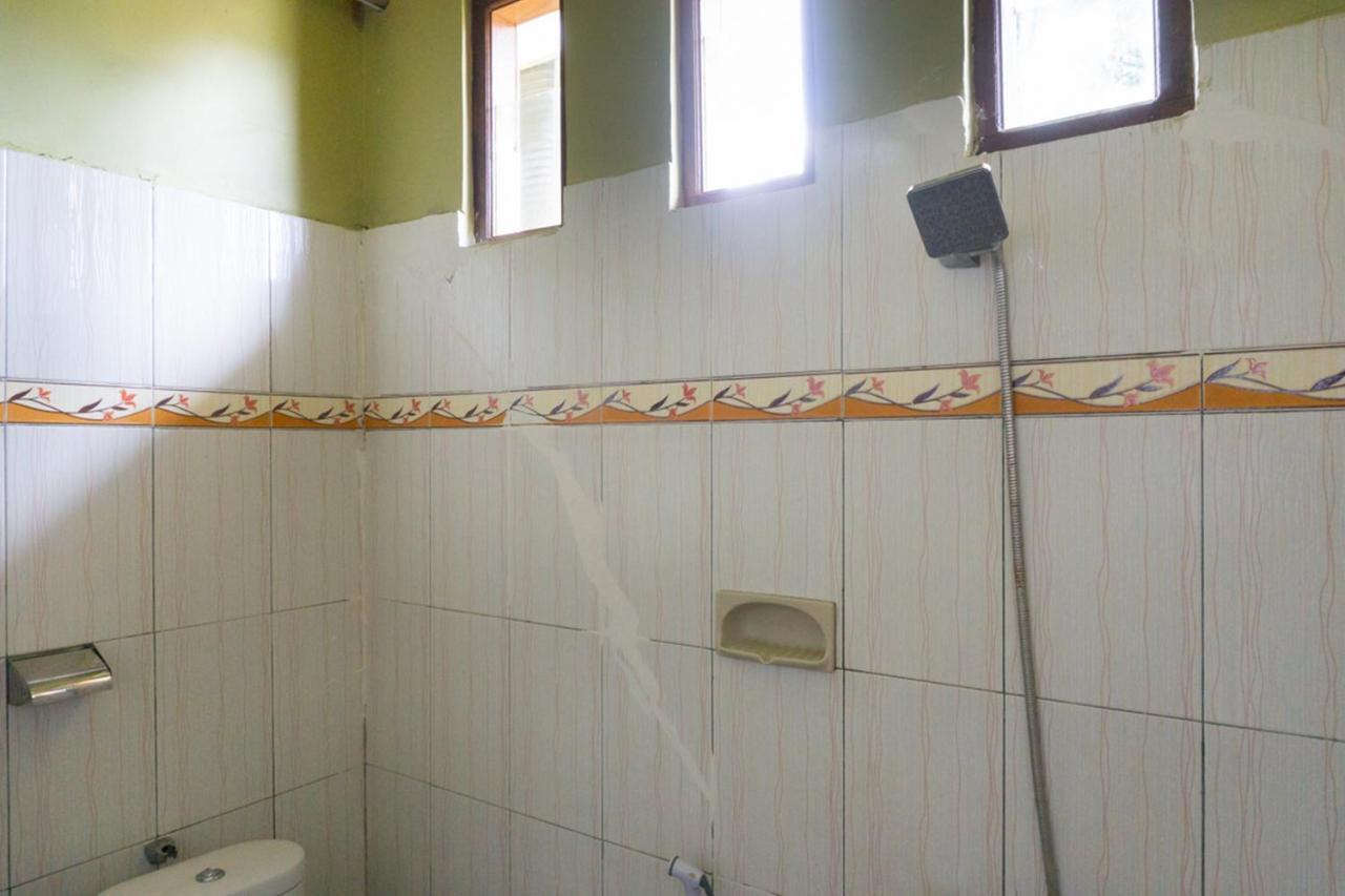 Hotel Reddoorz Near Senaru Rinjani Extérieur photo